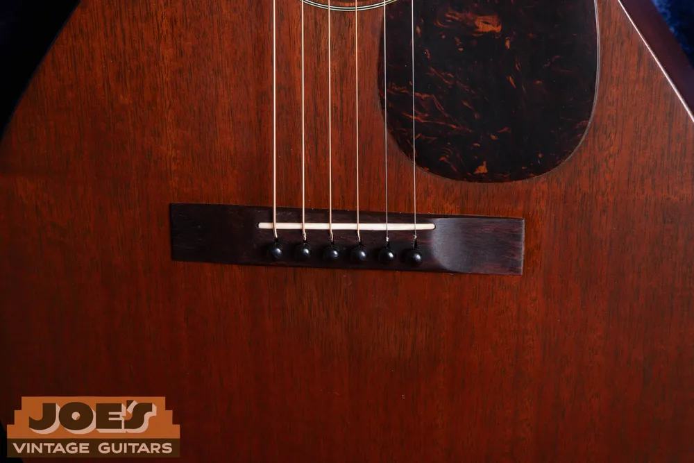Rectangular bridge with straight front and back edges on Joe’s 1937 Martin 0-17