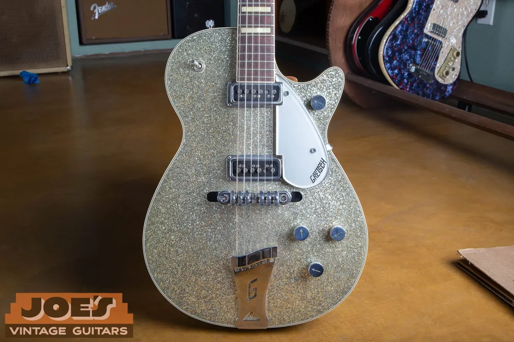Silver sparkle top on a vintage Gretsch Silver Jet