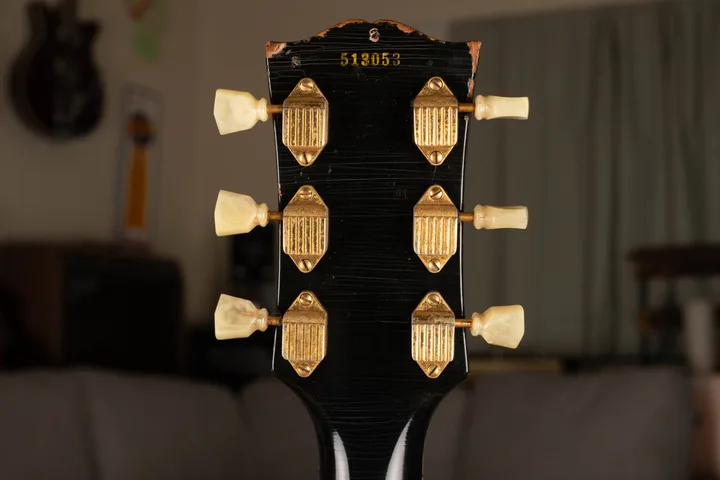 Gibson serial 513053 ink-stamped on the finished back of the headstock