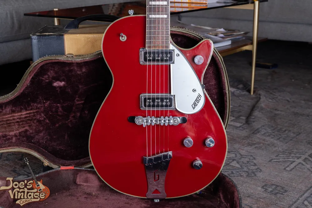 Red top on a Gretsch Jet Firebird
