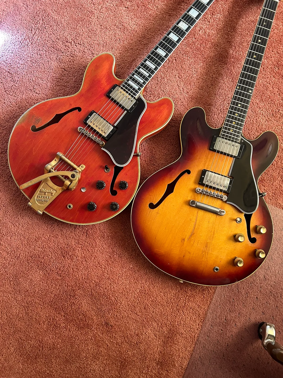 Detail view 1 of the 1959 Gibson ES-355