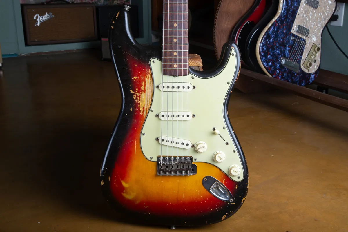1963 Fender Stratocaster: Authentication & Dating Guide | Joe's