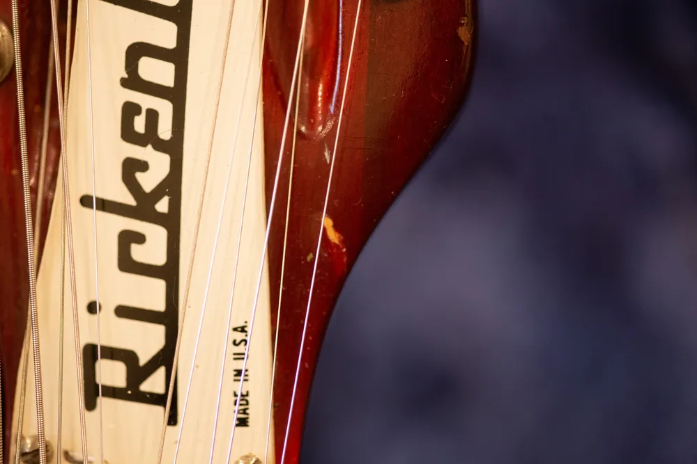 Archive-labeled 1966 Rickenbacker 360/12 in Fireglo: Nameplate close-up. A logo alone cannot establish the guitar’s manufacturing date.