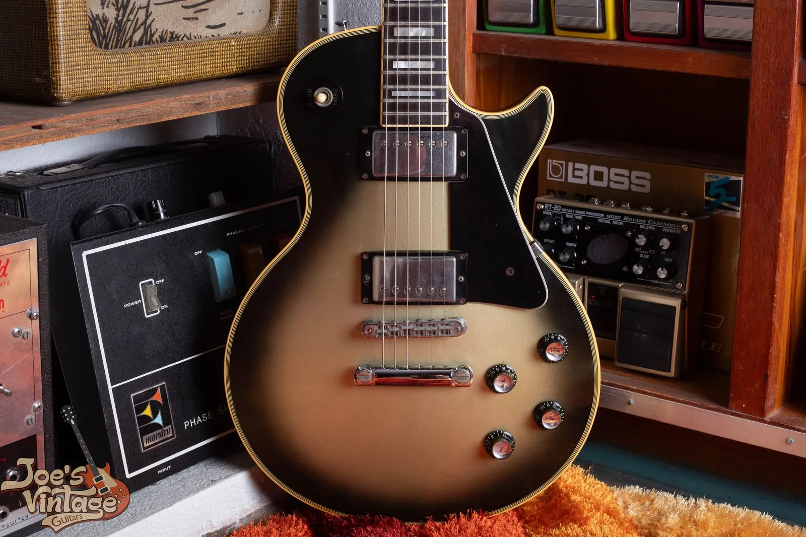 Silverburst finish and silver-colored hardware on a 1978 Gibson Les Paul Custom