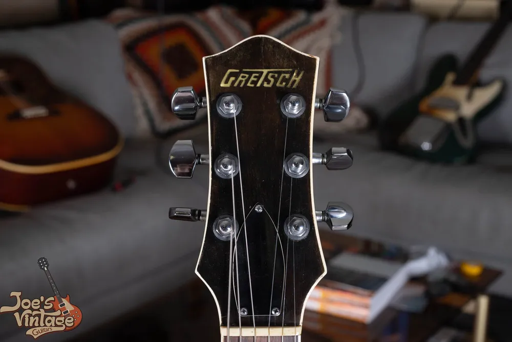 T-roof Gretsch logo on a vintage Jet headstock