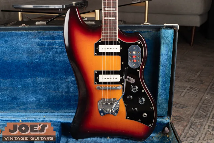 Vintage Guild Thunderbird in sunburst finish