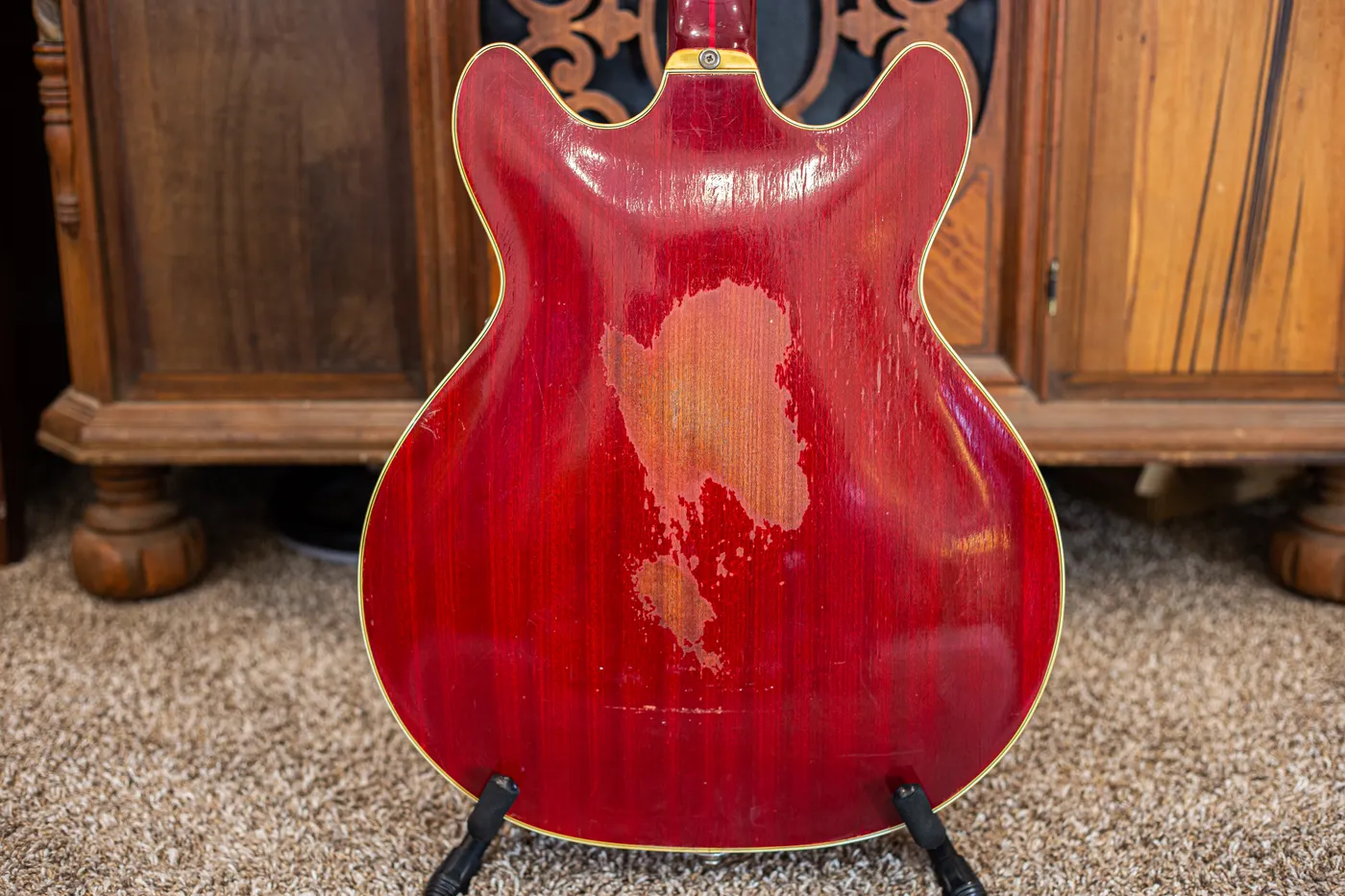 1966 Guild Starfire XII showing finish wear on the back