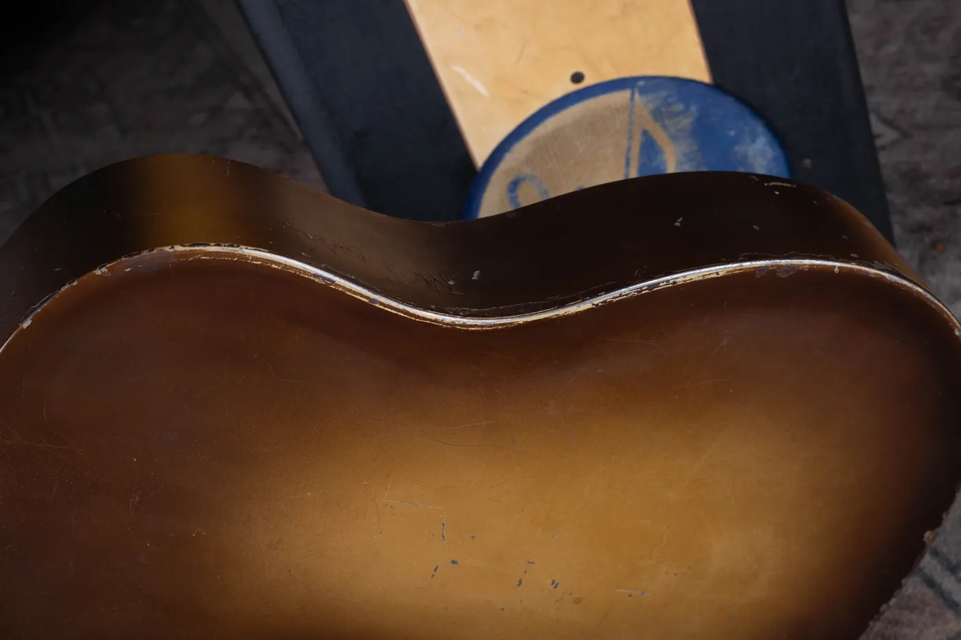 1930s National Triolian showing sunburst body back