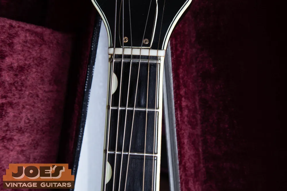 Nut and zero fret on a Gretsch Viking