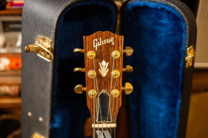 2006 Gibson Songwriter - Image 3