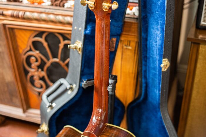 2006 Gibson Songwriter - Image 5