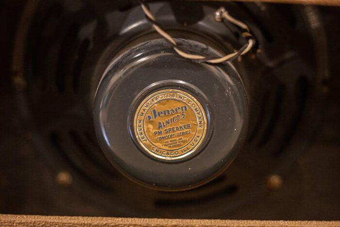 Fender Deluxe Amp - Image 4
