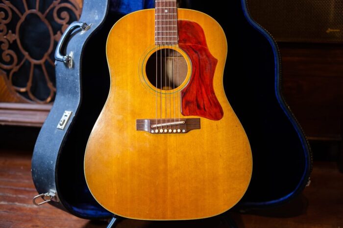 Gibson J-50 1968