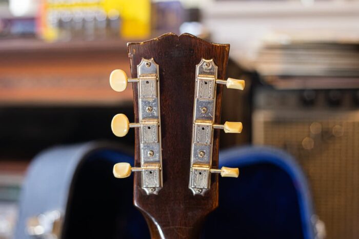 Gibson J-50 1968 - Image 5