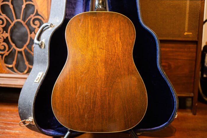 Gibson J-50 1968 - Image 2