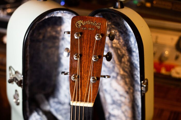 1960 Martin 000-28 - Image 7