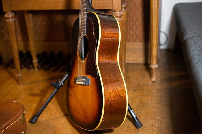 1966 Gibson LG-1 - Image 3