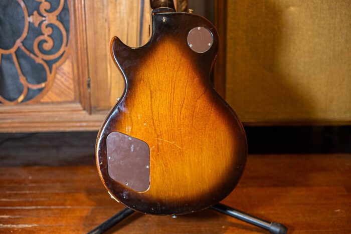 1976 Gibson Les Paul Deluxe - Image 2