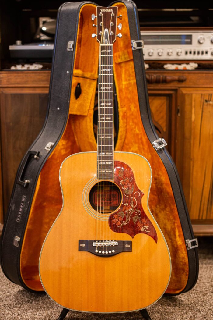 1970s Yamaha FG-300 - Image 8