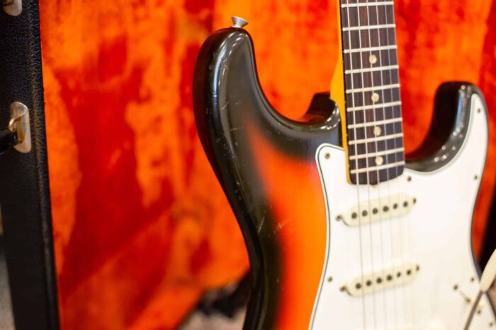 1965 Fender Stratocaster - Image 16