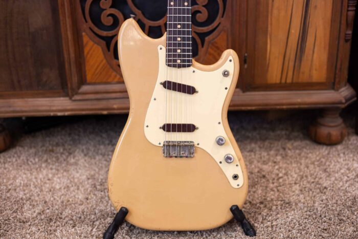 1959 Fender Duo Sonic - Image 12