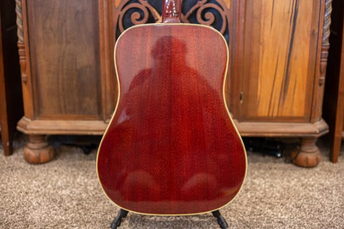 1965 Gibson Hummingbird - Image 14