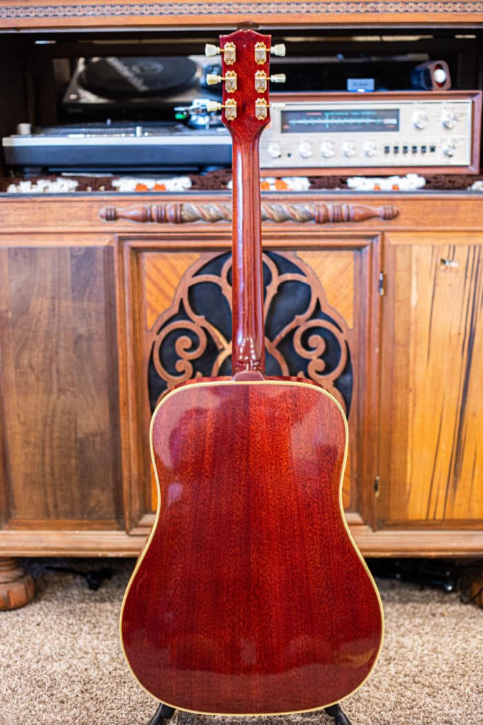 1965 Gibson Hummingbird - Image 13