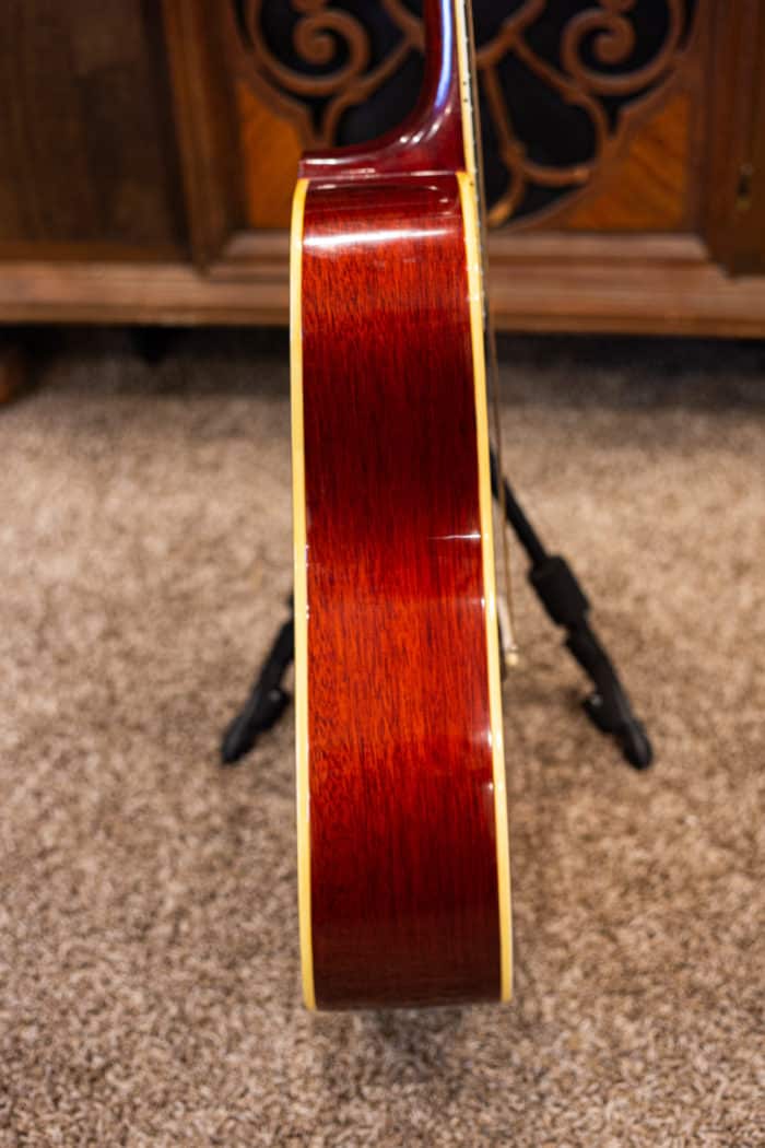 1965 Gibson Hummingbird - Image 12