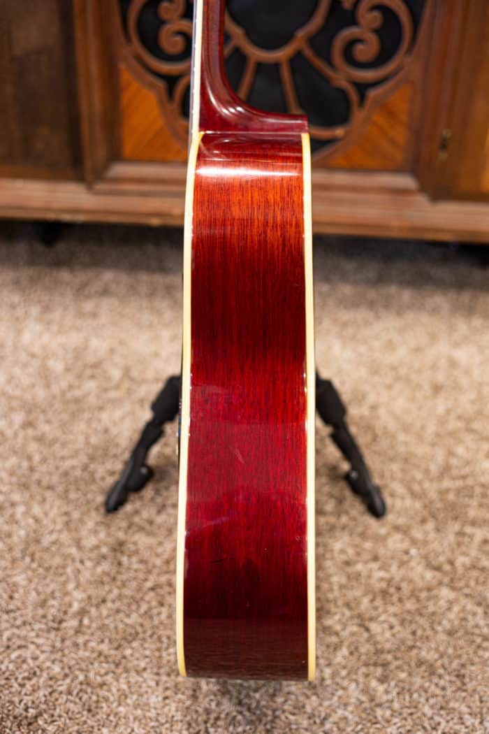1965 Gibson Hummingbird - Image 11
