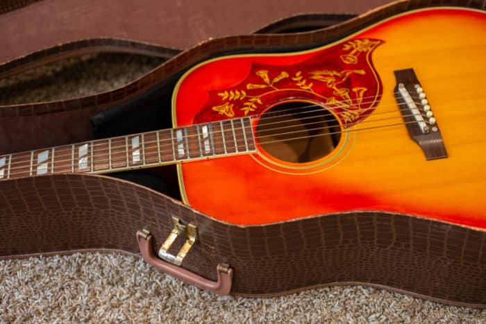 1965 Gibson Hummingbird - Image 7