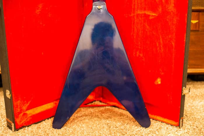 1981 Gibson V Bass - Image 3