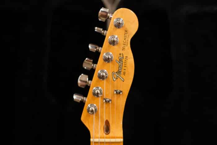 1983 Fender Telecaster - Image 9