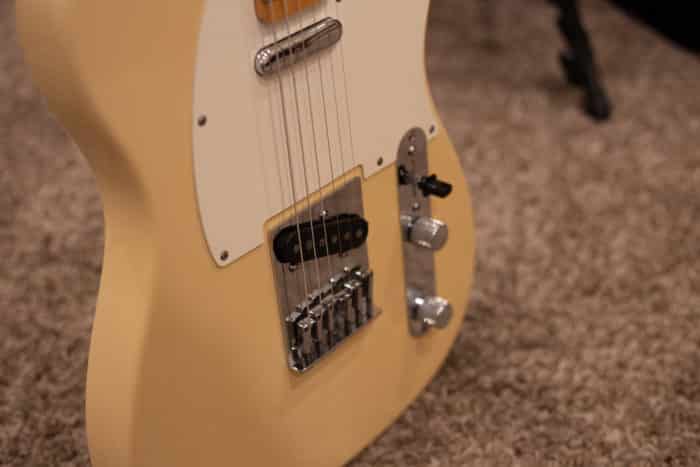 1983 Fender Telecaster - Image 3