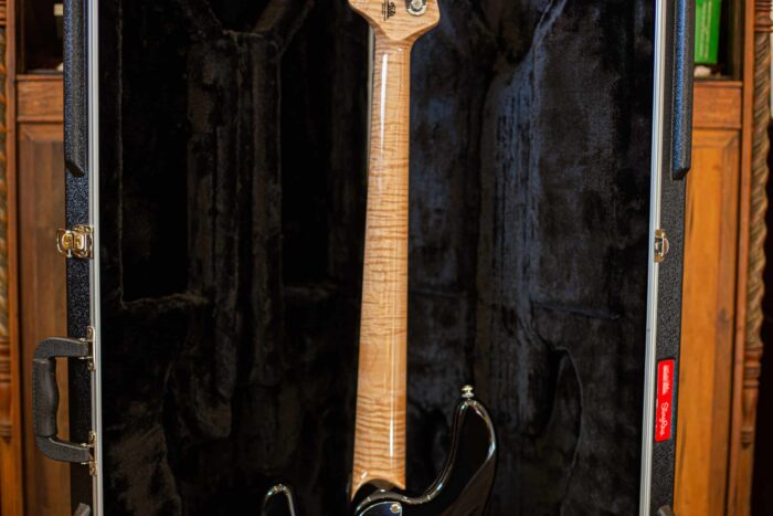 Musicman BFR Bombshell Short Scale Stingray 2022 Black - Image 7