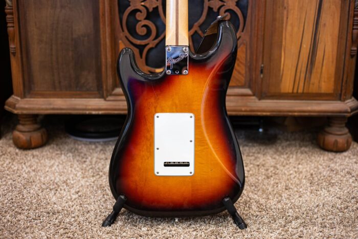1988 Fender Stratocaster - Image 2