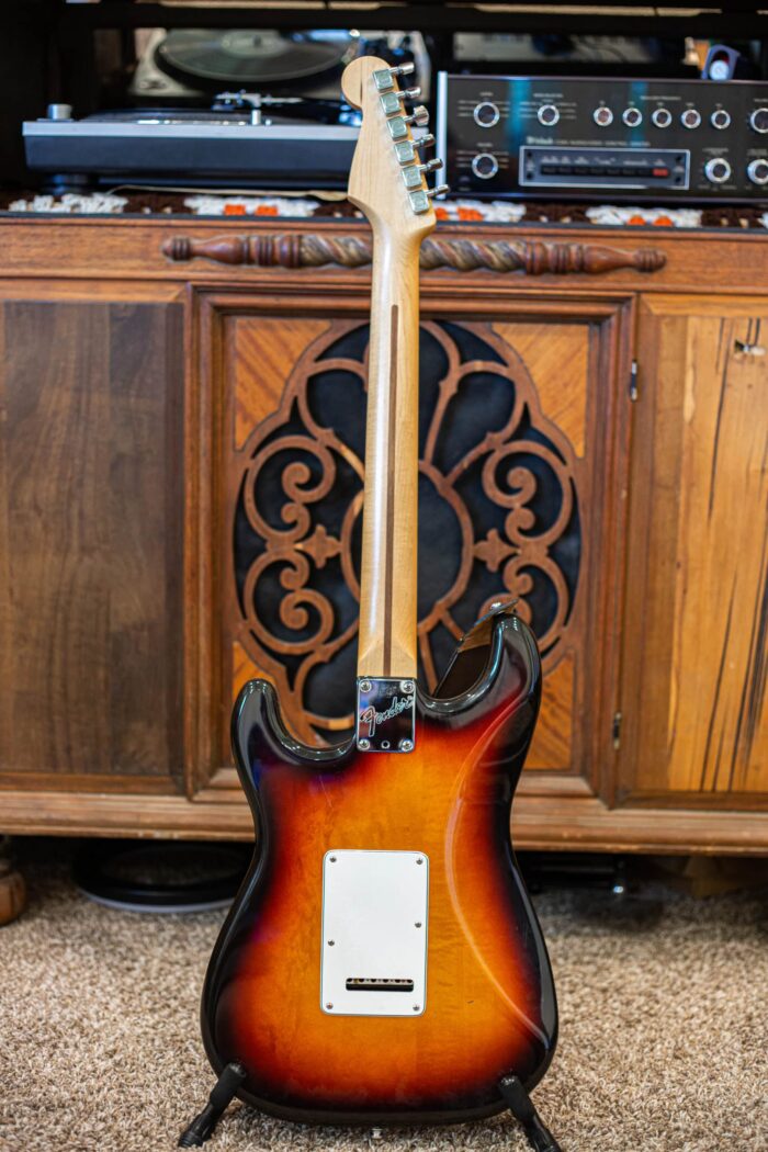 1988 Fender Stratocaster - Image 4