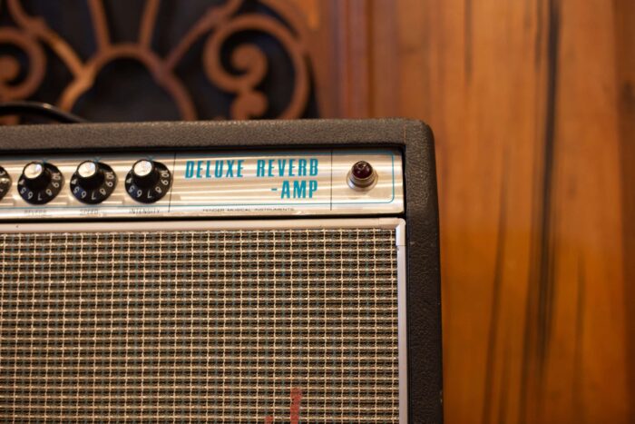 1968 Fender Deluxe Reverb - Image 5