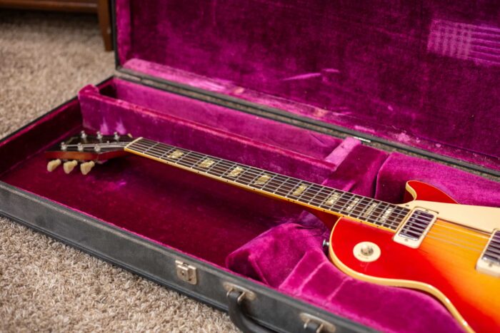1970 Gibson Les Paul Deluxe - Image 3