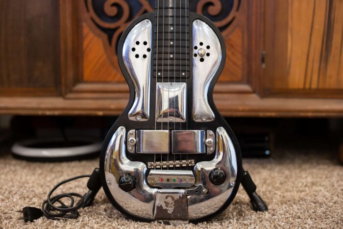 1930s Rickenbacher Electro Spanish Vibrola
