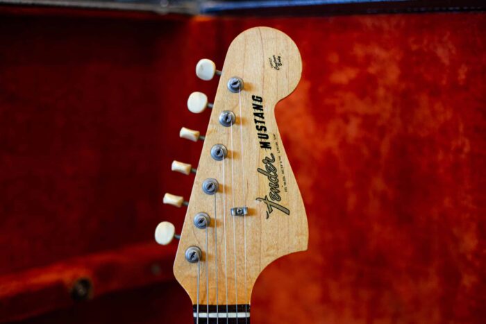 1964 Fender Mustang - Image 3