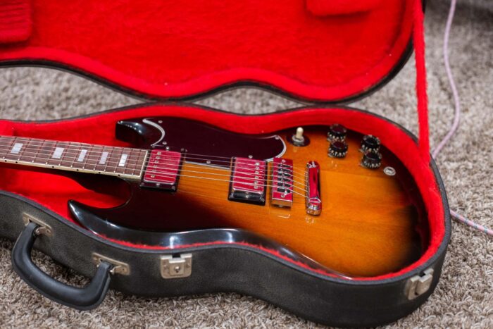 1975 Gibson SG Standard Tobacco Sunburst - Image 8
