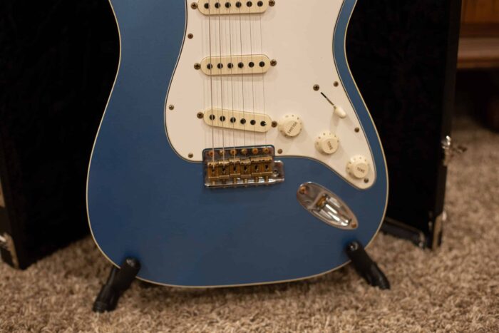 Fender Custom Shop Limited-Edition Double-Bound Stratocaster Journeyman Relic 2021 Aged Lake Placid Blue Used – Mint - Image 4