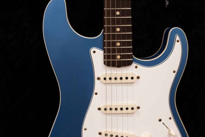 Fender Custom Shop Limited-Edition Double-Bound Stratocaster Journeyman Relic 2021 Aged Lake Placid Blue Used – Mint - Image 5