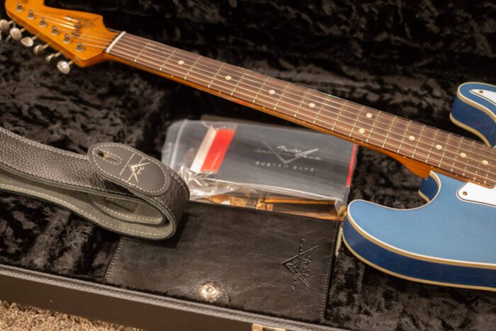 Fender Custom Shop Limited-Edition Double-Bound Stratocaster Journeyman Relic 2021 Aged Lake Placid Blue Used – Mint - Image 9
