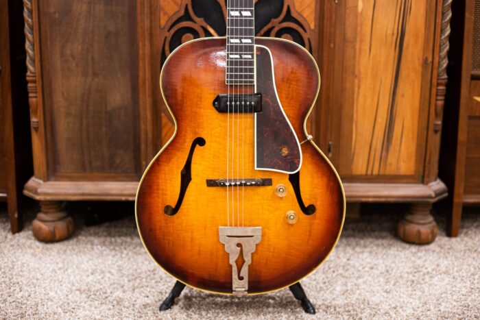 1947 Gibson ES-300