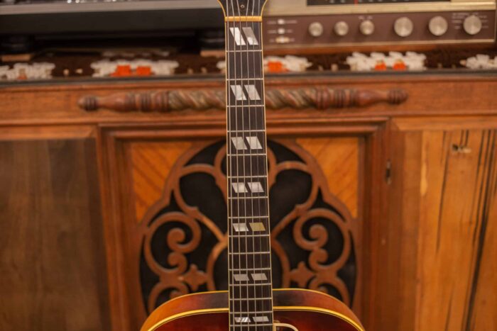 1947 Gibson ES-300 - Image 3