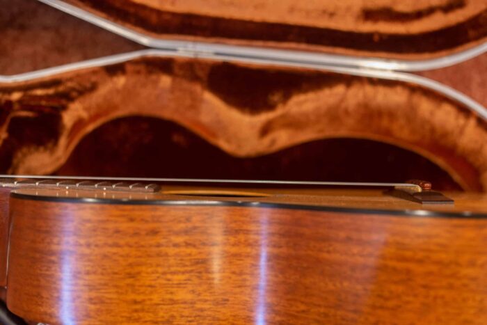 1980 Martin 0-16ny - Image 9