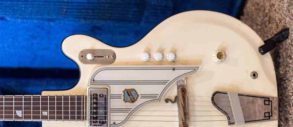 We Buy Electric National Guitars From Anywhere Within The United States