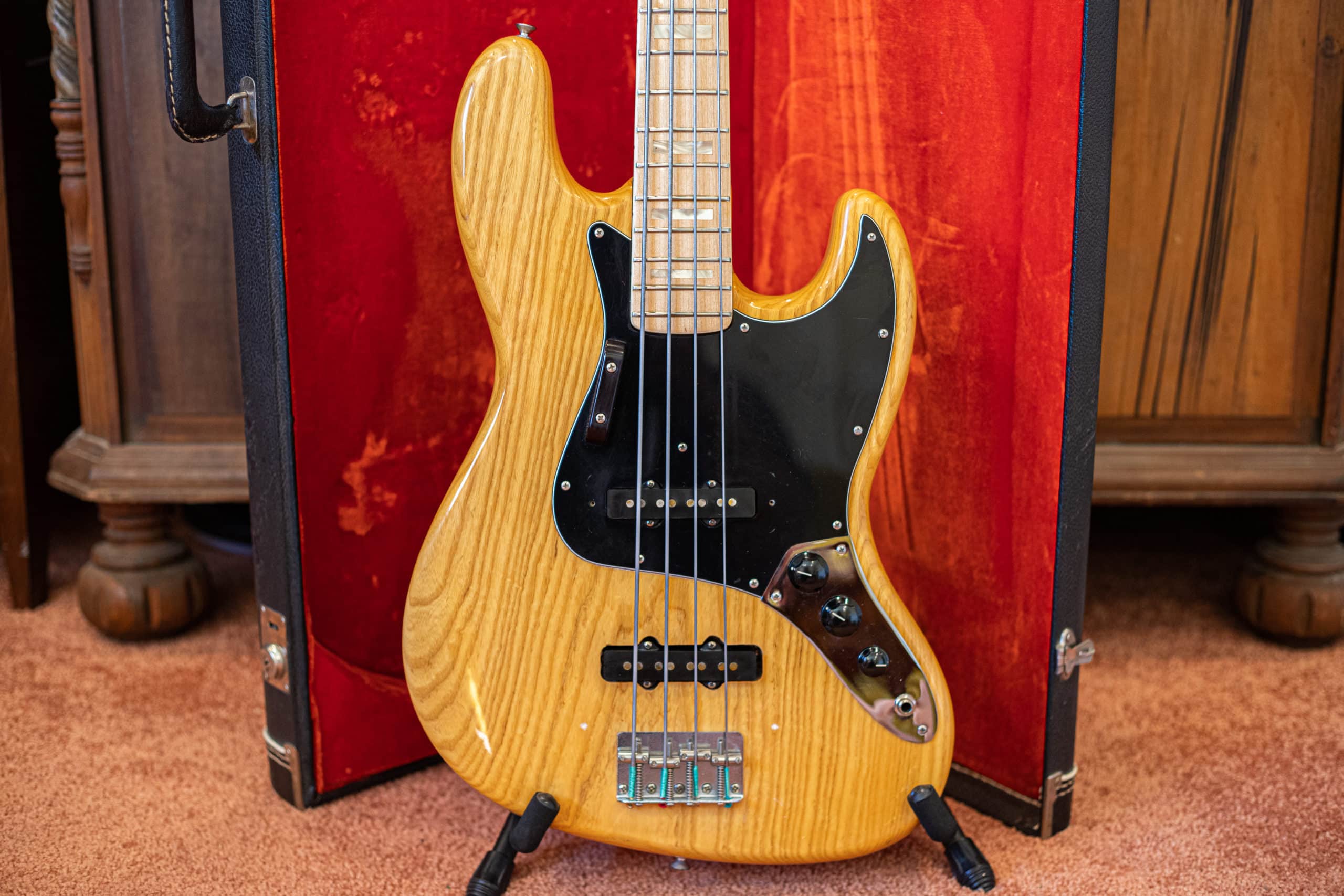 1979 Fender Jazz Bass Electric Guitar - Natural Finish