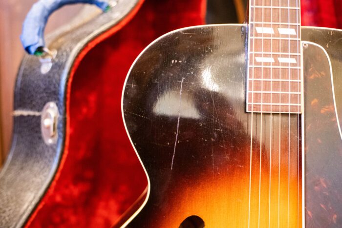 1944 Gibson L7 Sunburst - Image 5
